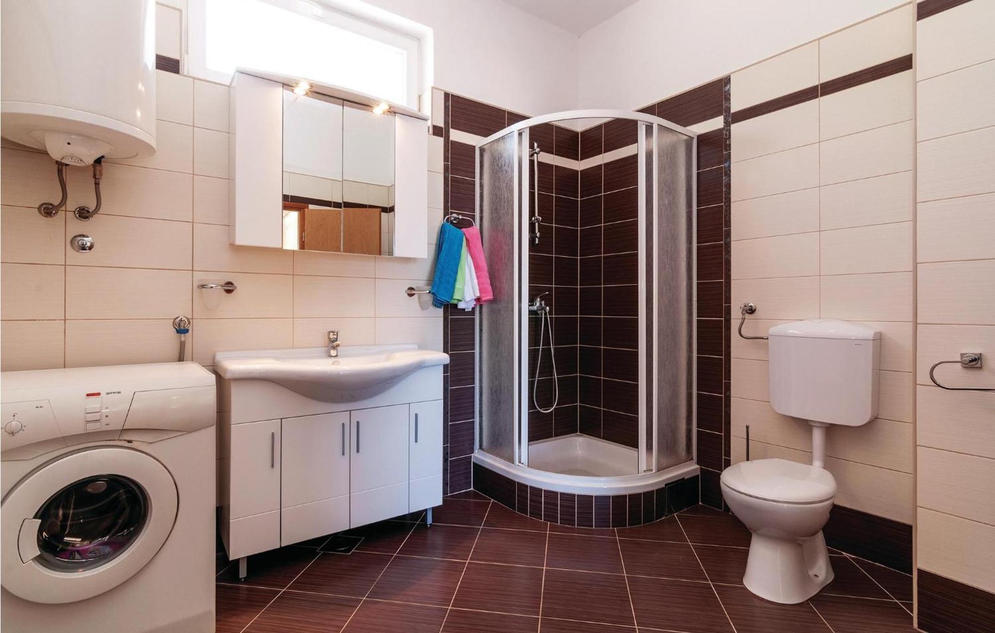 Awesome Apartment In Ribnica-Krusevo With Kitchen Anić エクステリア 写真